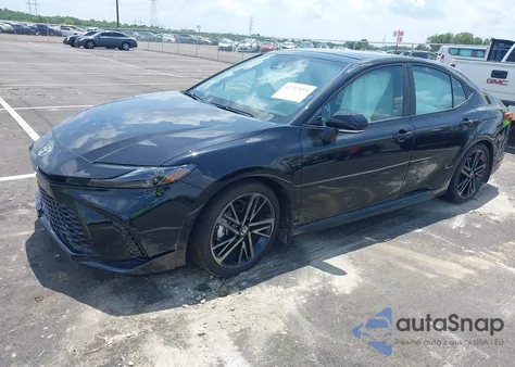 2025 Toyota Camry Xse z USA, uszkodzony, nr VIN 4T1DAACK3SU060735